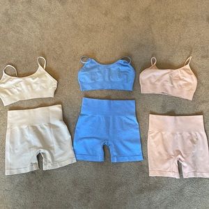 Womens seamless sports bra and biker shorts set